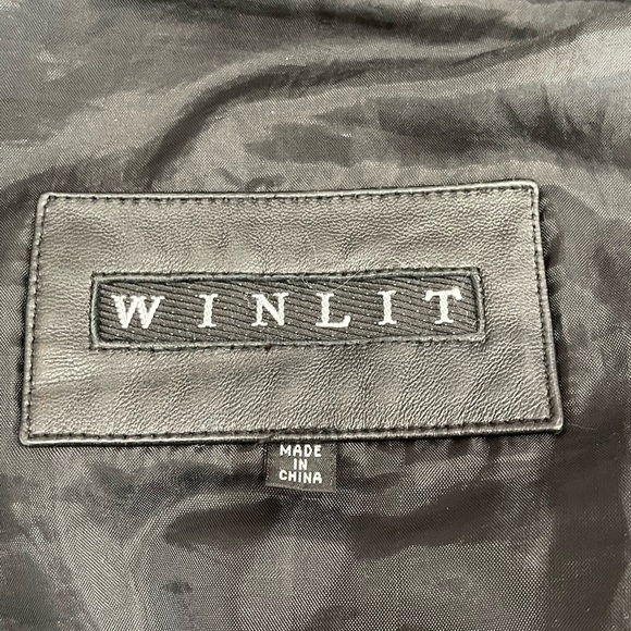Winlit leather zippered jacket in a size medium - Picture 10 of 14